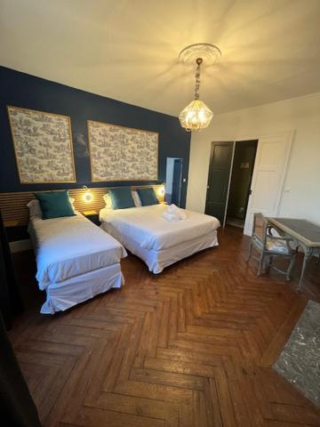 Le Manoir Du Thouron Hotell Saint-Sulpice  Eksteriør bilde