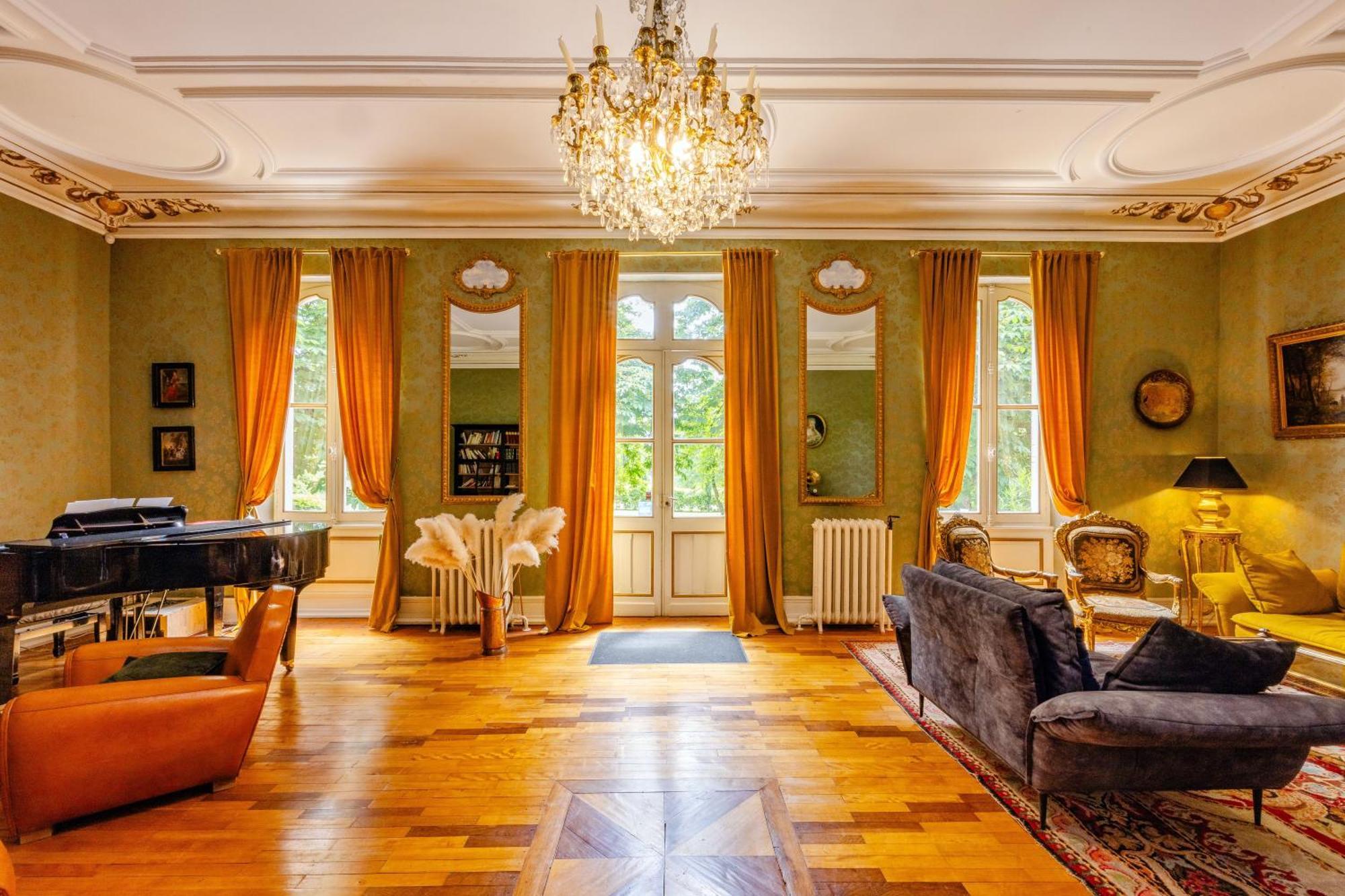Le Manoir Du Thouron Hotell Saint-Sulpice  Eksteriør bilde