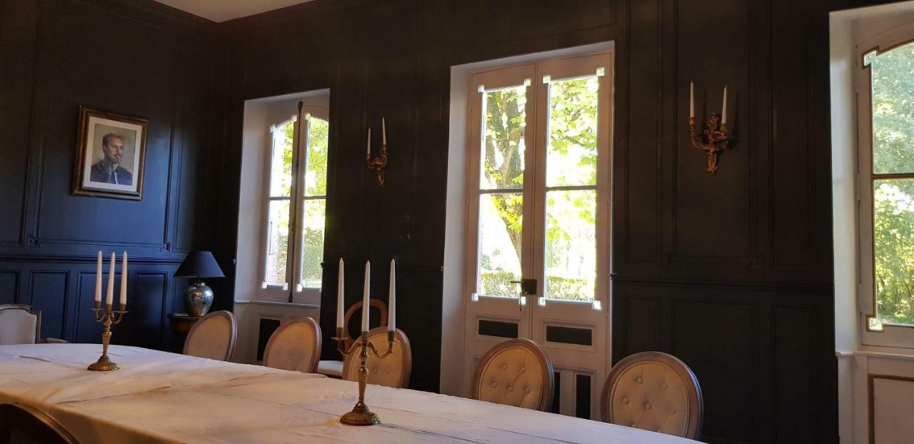 Le Manoir Du Thouron Hotell Saint-Sulpice  Eksteriør bilde
