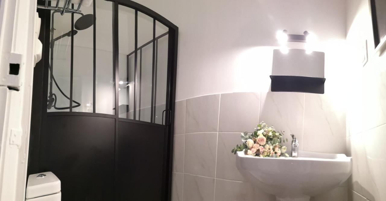 Le Manoir Du Thouron Hotell Saint-Sulpice  Eksteriør bilde
